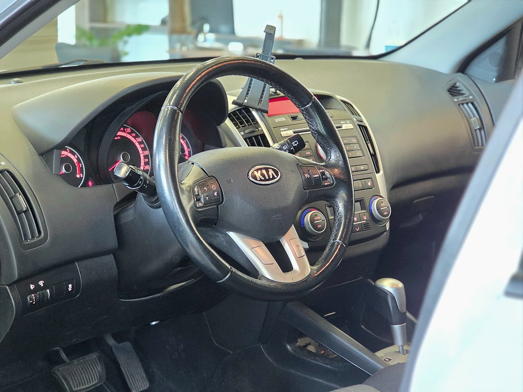 Kia Ceed cee'd sw 1.6 Automat/3,45% ränta/Ingen insats/Ny servad