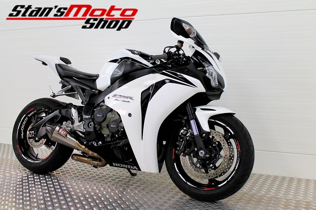 Honda Powersports CBR1000RR Yoshimura 