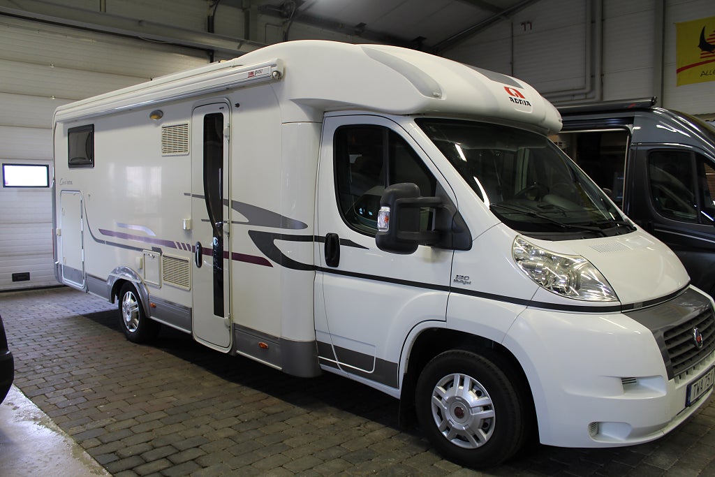 Adria Coral S 670 SL