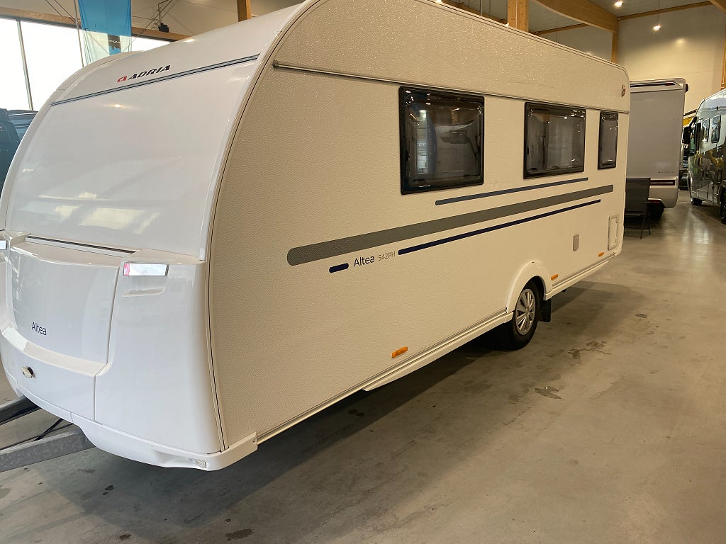 Adria Altea 542 PH / Köp nu – hämta till våren! - Adria