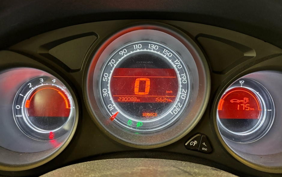 Citroen C4 2011, bild 6/10
