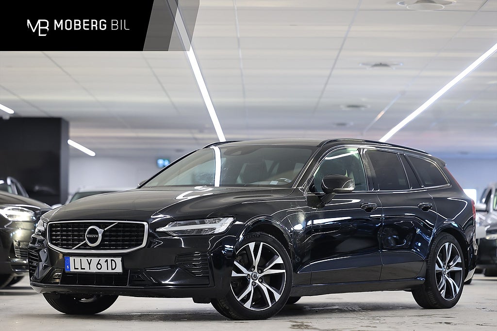 Volvo V60 Recharge T8 AWD 392hk Helg på Moberg! R-Design Pano Drag Navi