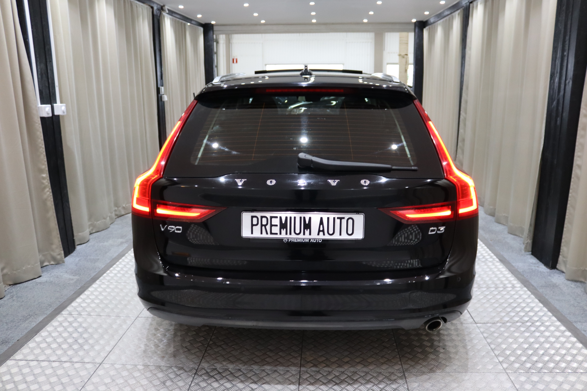Volvo V90 2018, bild 7/49