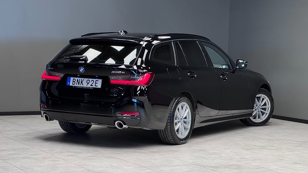 BMW 330e 2024 - miniatyr 14