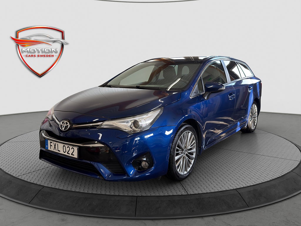 Toyota Avensis Kombi 1.8 Active plus facelift Panorama Kamera Skinn