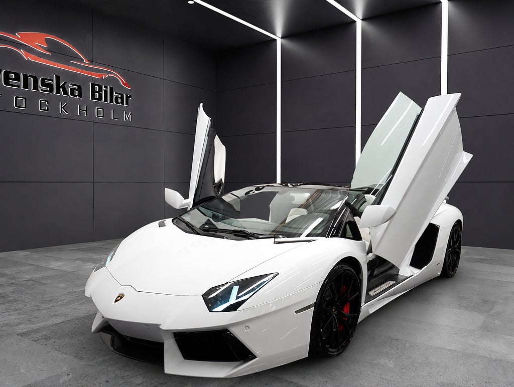 Lamborghini Aventador LP 700-4 V12 Roadster 50 årsjubleum /LYFT/KOLFIBERVINGE