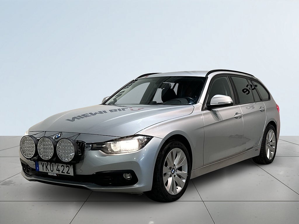 BMW 318D Touring Drag Psens Extraljus GPS Mvärm Elbaklucka SoV