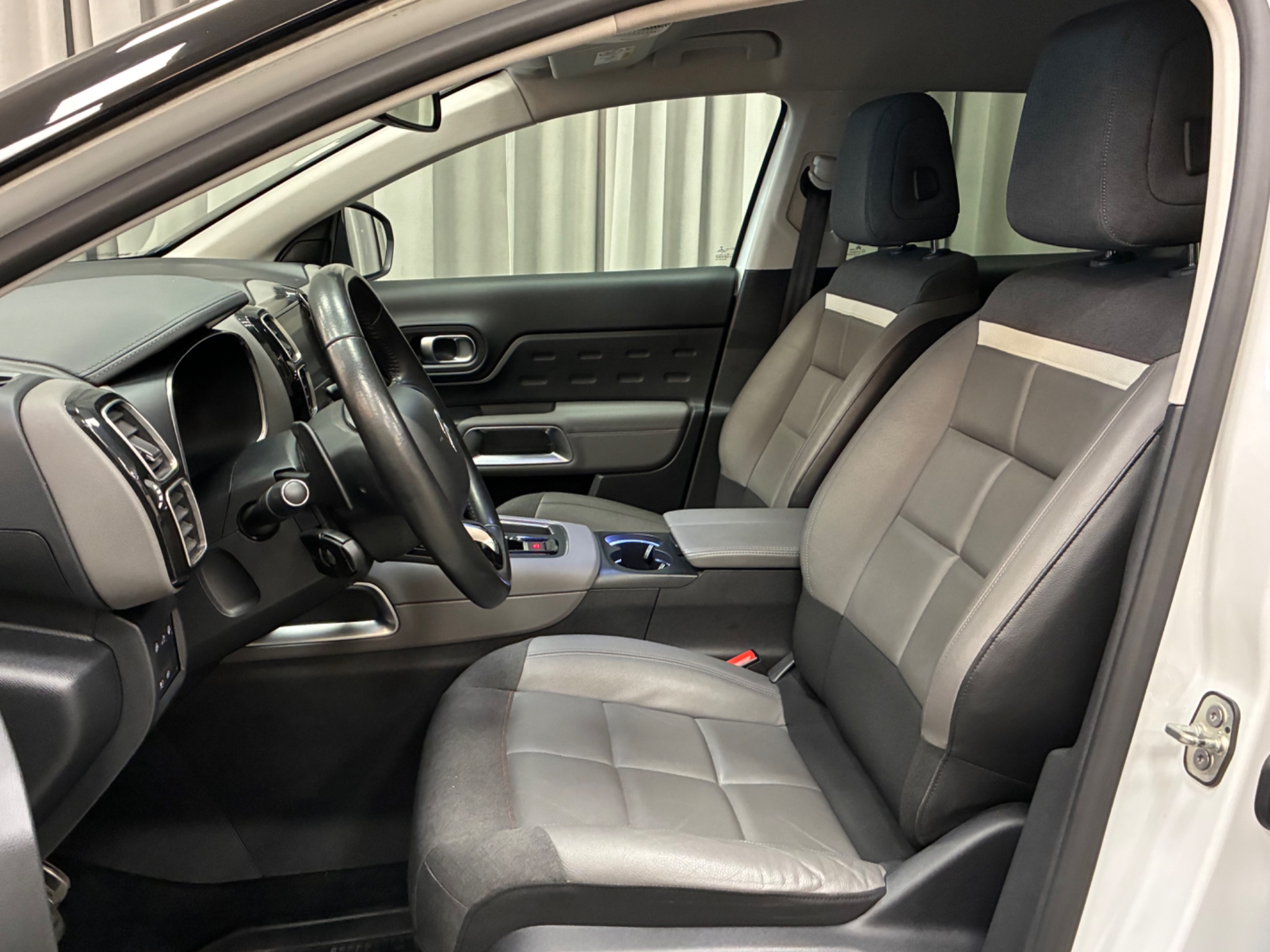 Citroen C5 Aircross 2019, photo 7/45