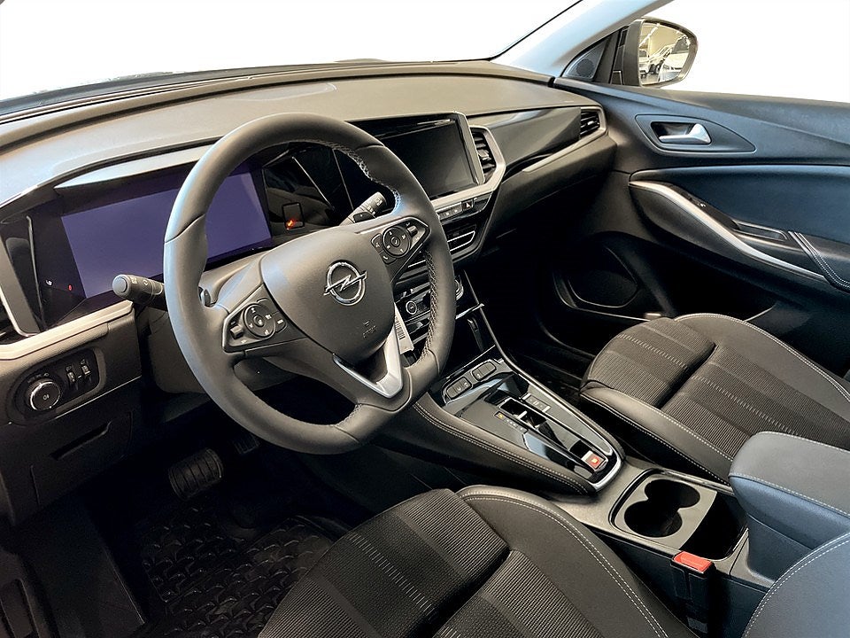 Bild på Opel Grandland GS 1.2 PT 130hk Aut - CARPLAY, NAVI