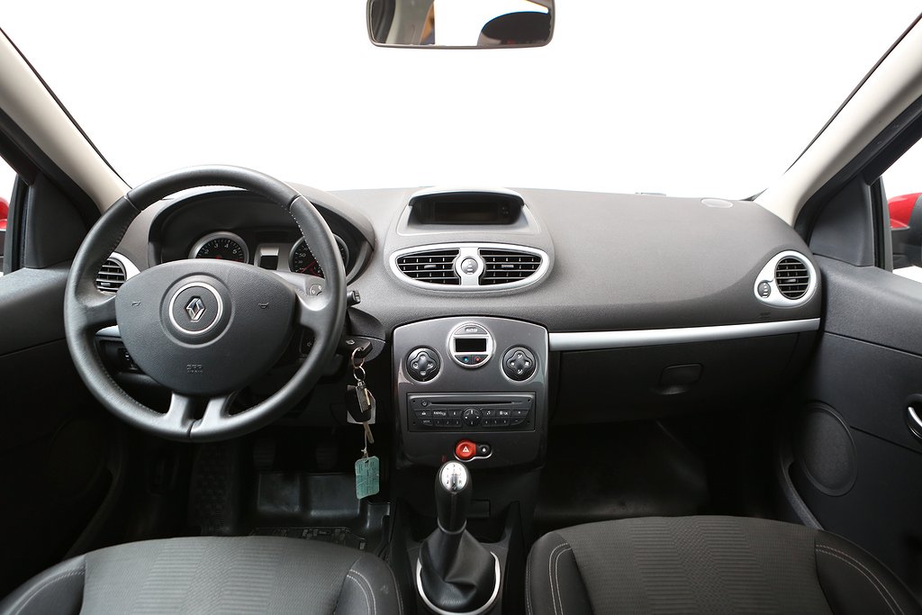 Renault Clio 1,2 75hk 5-dörrars 2012