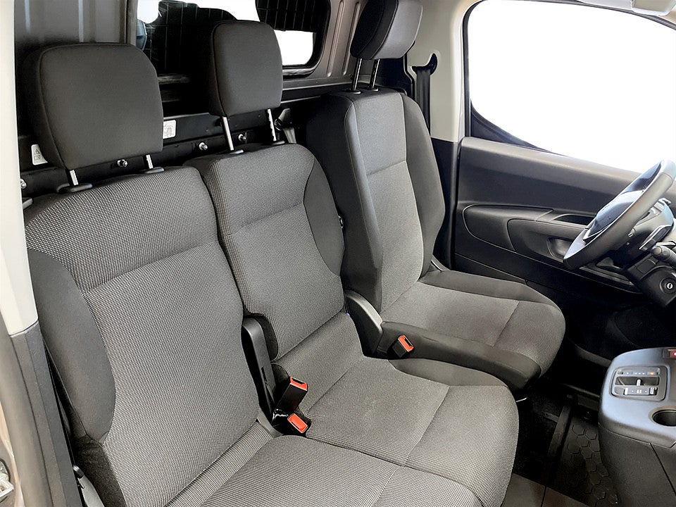 Bild på Peugeot Partner PRO+ BHDi Aut L1 DRAG WEBASTO LÅG MIL 130hk