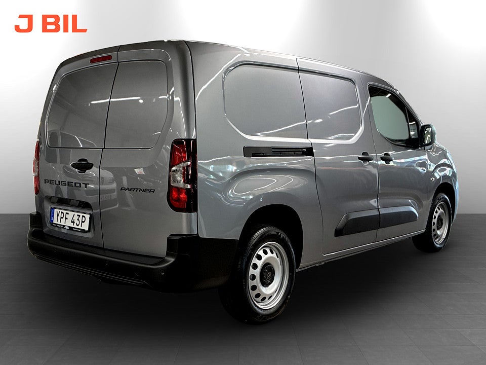 Bild på Peugeot Partner 130hk Aut L2 - EDITION! SERVICE & VINTERHJUL INGÅR!