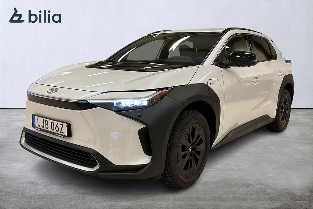 Toyota bZ4X AWD - EXECUTIVE 18\"