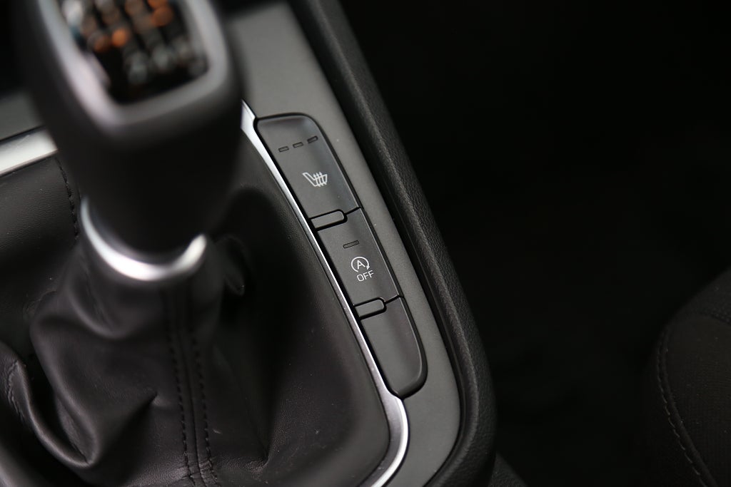 Hyundai Kona 1,0 T-GDI iMT 120hk Essential CarPlay P-sensor Kamera