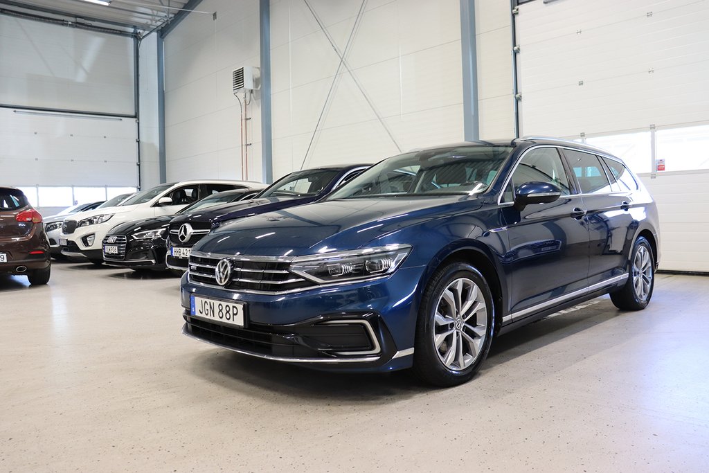 Volkswagen Passat SC GTE Cockpit Executive Drag B-Värm 218hk