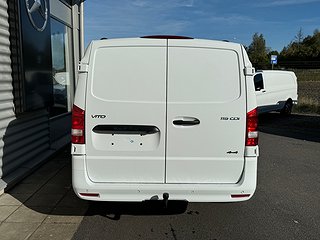 Transportbil - Skåp Mercedes-Benz Vito 15 av 22