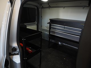 Transportbil - Skåp Volkswagen Caddy 17 av 18