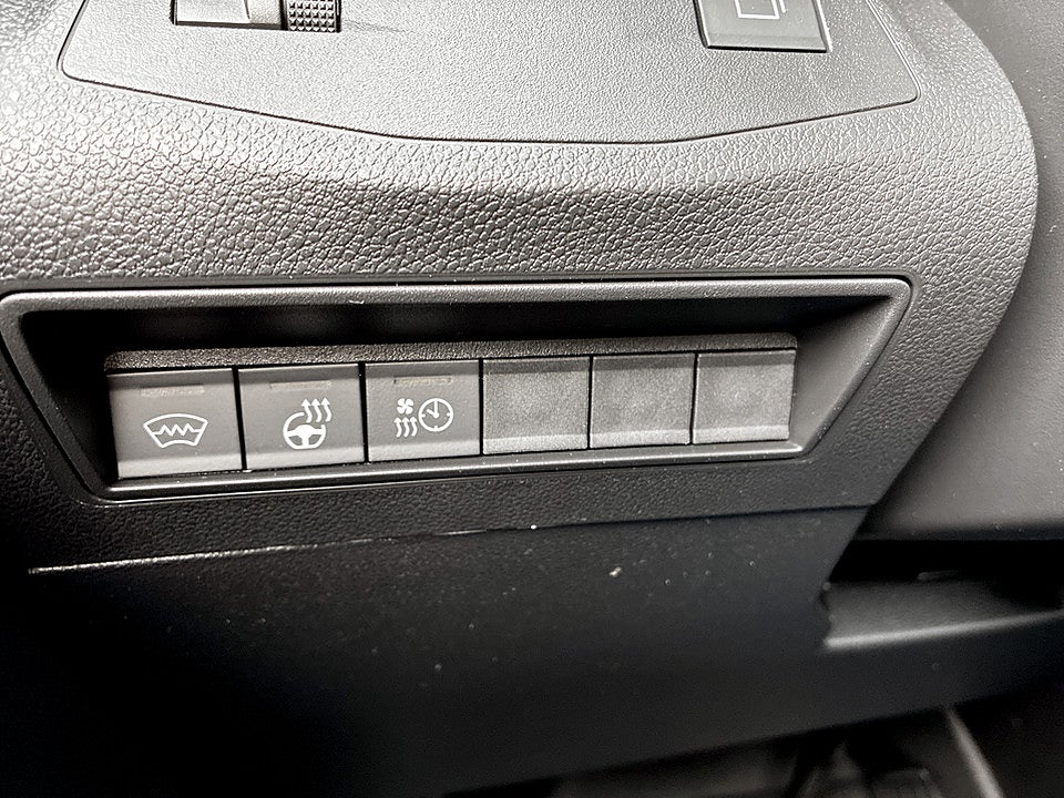 Bild på Peugeot Partner + 130hk Aut L2 - EDITION! SERVICE & V-HJUL INGÅR!