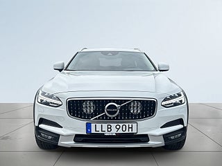 Volvo V90 Cross Country D4 AWD Inscription Pro Sov-däck/Drag/Mok-värm/Voc