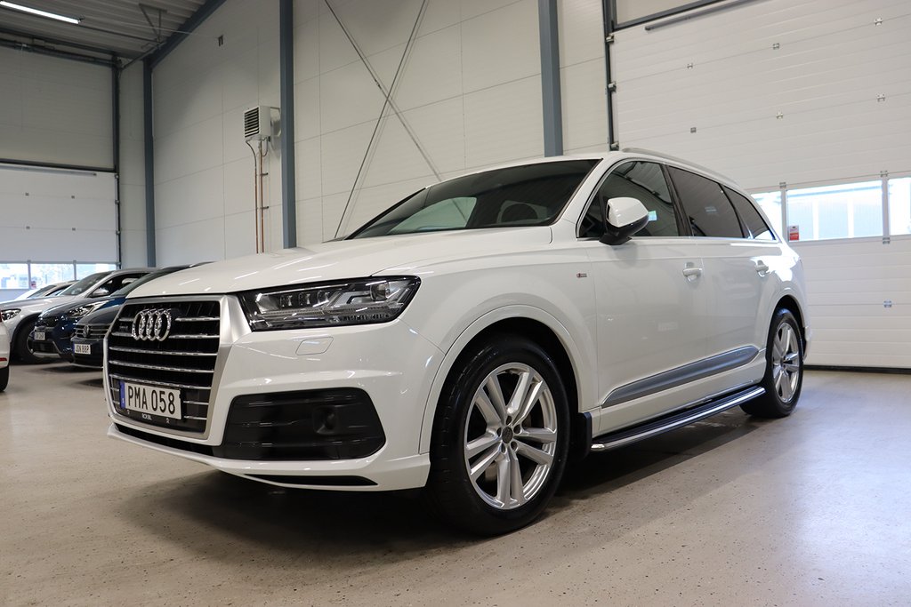 Audi Q7 3.0 TDI quattro S Line 7-Sits Pano Luftfjädrin 272hk