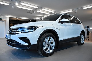 Volkswagen Tiguan eHybrid Elegance 245hk DSG *Lagerbil*