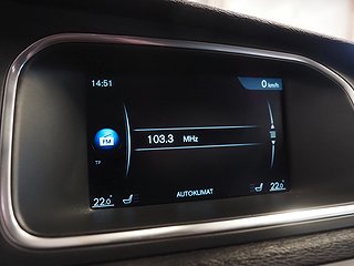 Halvkombi Volvo V40 Cross Country 19 av 21