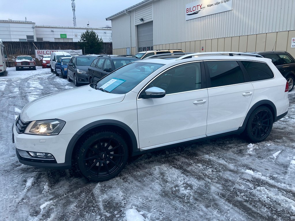 Volkswagen Passat Alltrack 2.0 TDI 4M Panorama D-Värm Drag