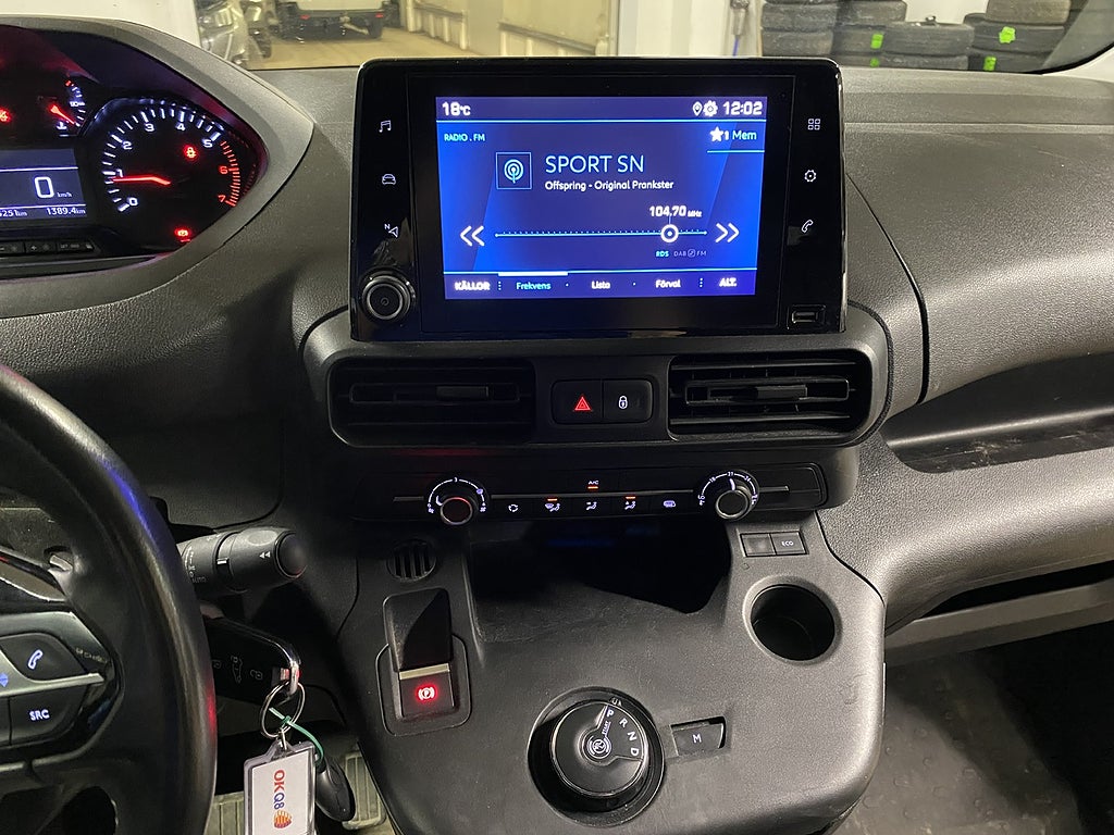 Bild på Peugeot Partner PRO 1.5 BHDi 130hk Aut L2 - DRAG, P-SENSORER