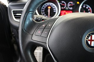 Halvkombi Alfa Romeo Giulietta 18 av 26