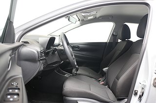 Halvkombi Hyundai i20 7 av 19