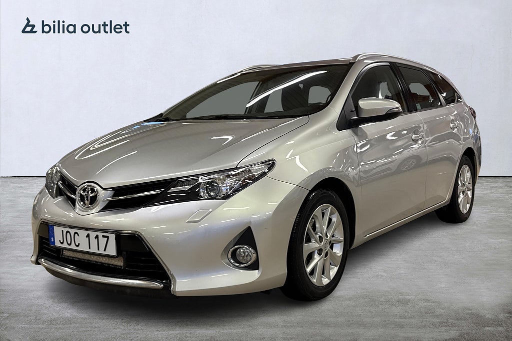 Toyota Auris Touring Sports 1.4 D-4D / B-kamera / Drag / M-Värmare