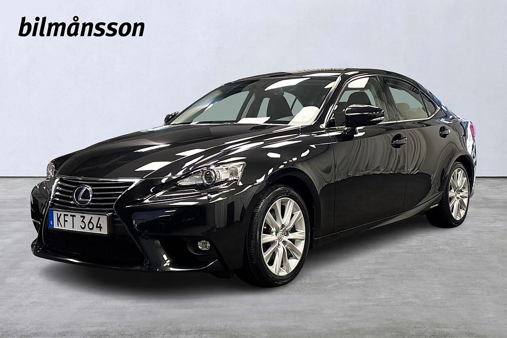 Lexus IS 300h Executive 2.5 CVT, 223hk