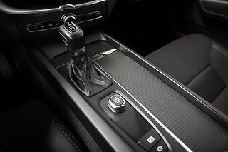 SUV Volvo XC60 11 av 18