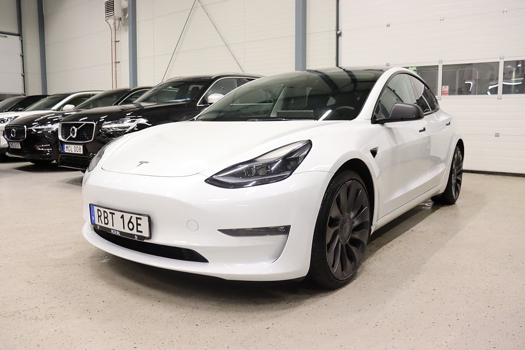 Tesla Model 3 Performance Panorama Moms Autopilot 513hk