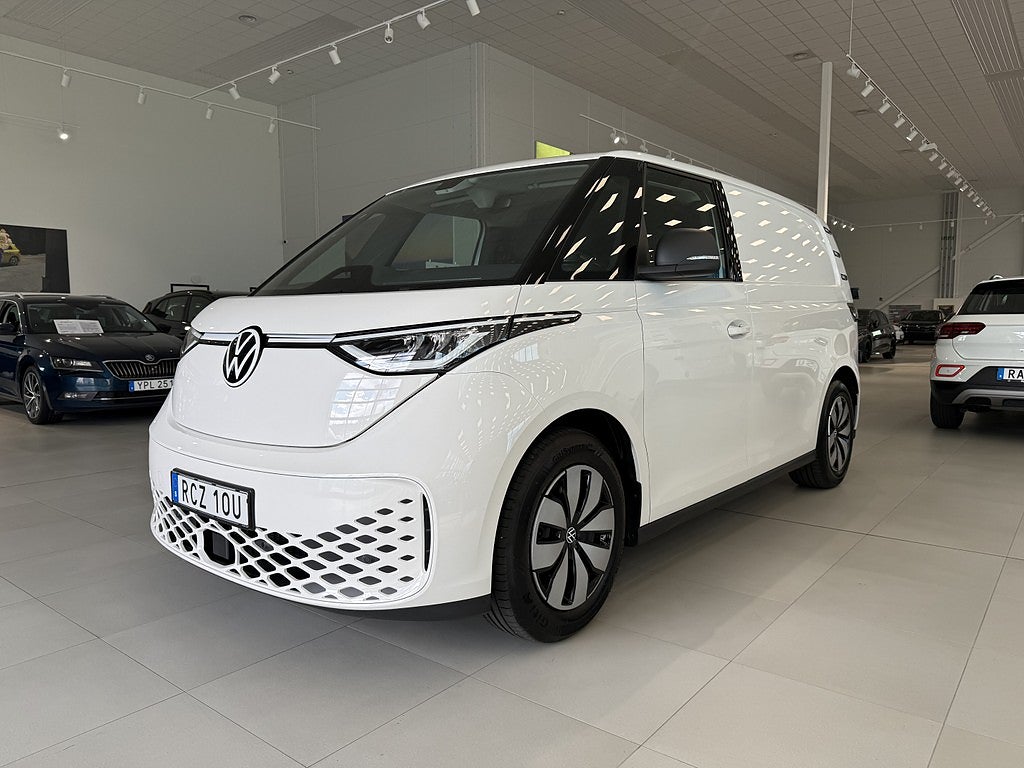 Volkswagen ID.BUZZ Cargo / LAGERBIL / DRAG / VÄRMARE