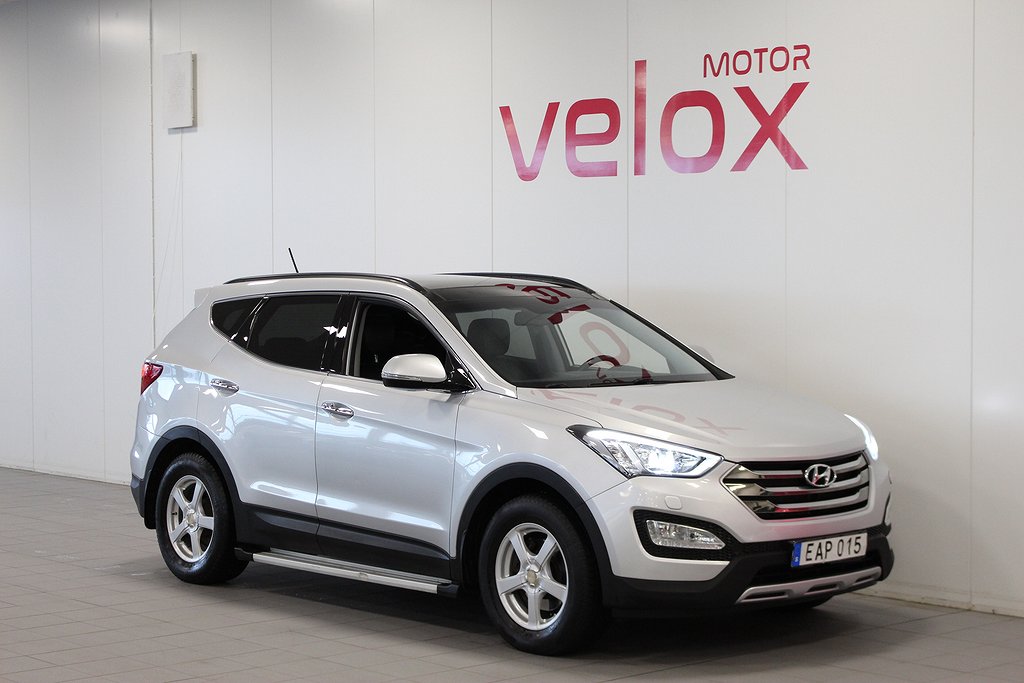 Hyundai Santa Fe 2.2 4WD Premium 7 sits Pano Nav Kamera Drag