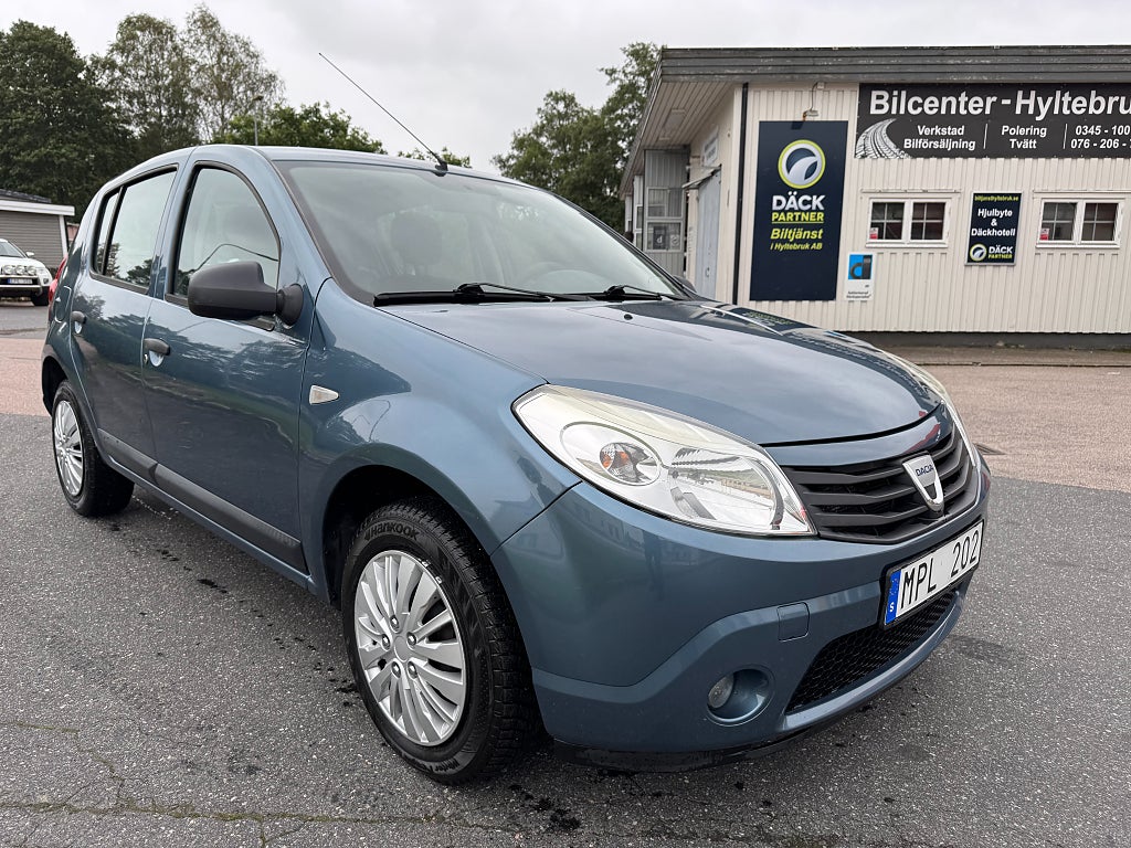 Dacia Sandero 1.6/Ny Kamrem/12700 mil
