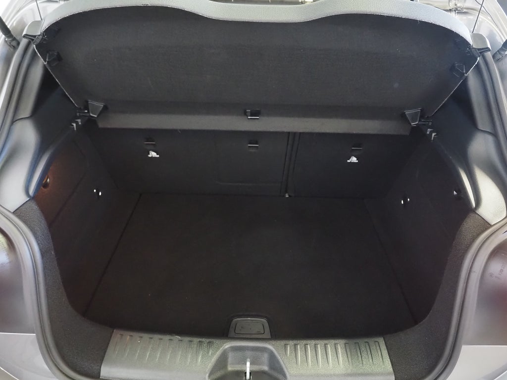 Mercedes-Benz A 180 d 7G-DCT AMG Line Kamera Pano Navi Låga mil 2018