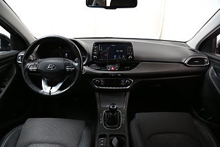 Halvkombi Hyundai i30 16 av 25