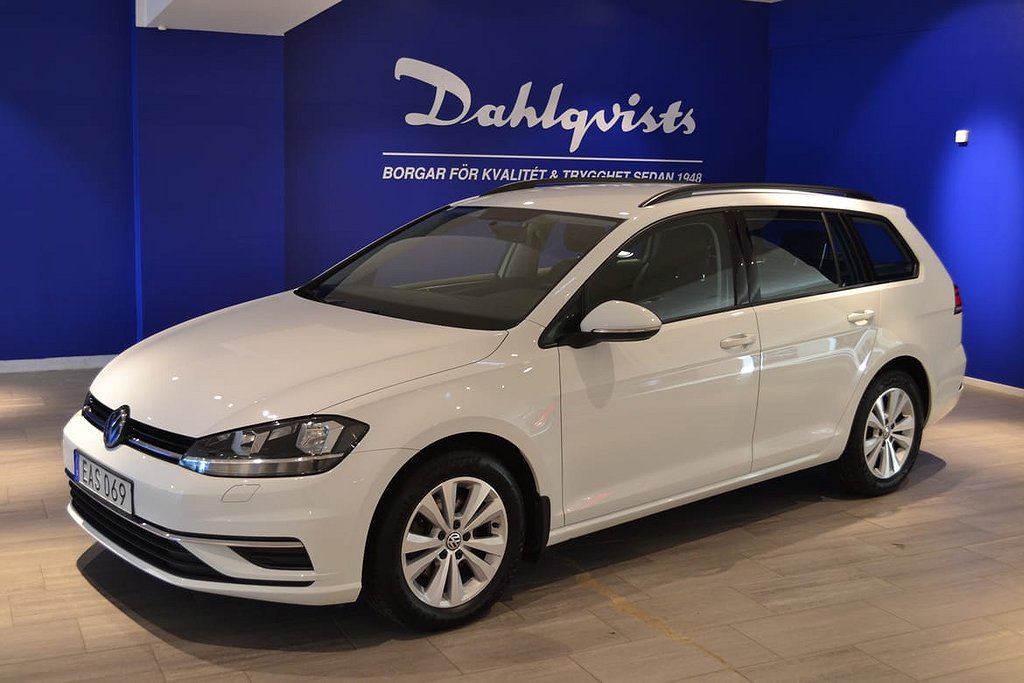 Volkswagen Golf Sportscombi 1.0 TSI 110hk Adaptiv farthållare Drag Backkamera V-