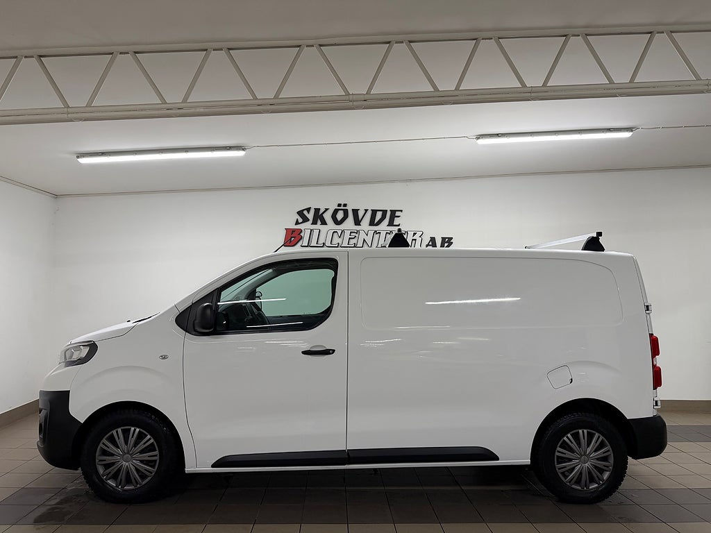 Peugeot Expert 2.0 BlueHDi 8200Mil/3-Sits/Leasbar/Drag/D-Värmare/Moms