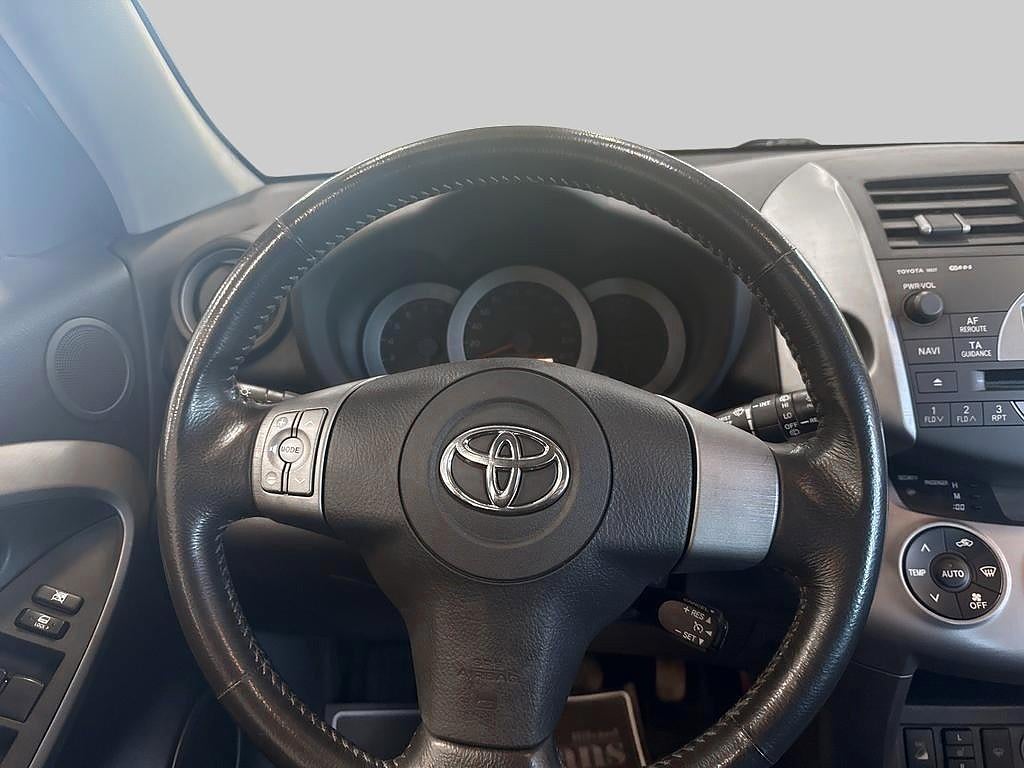 Toyota RAV4 2006 - miniatyr 9
