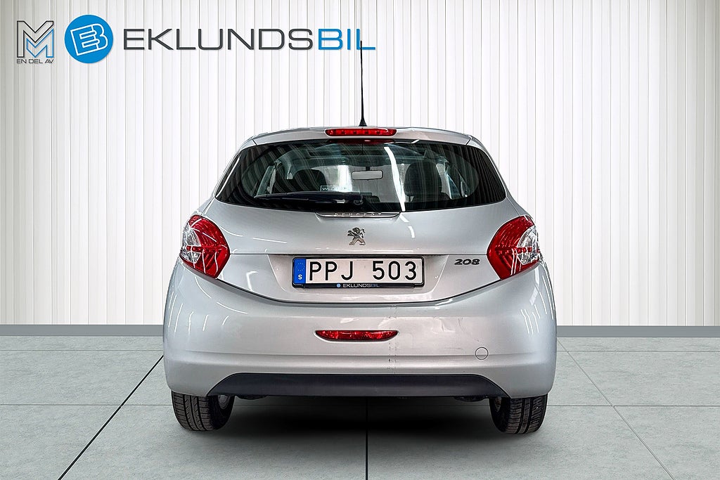 Peugeot 208 2013