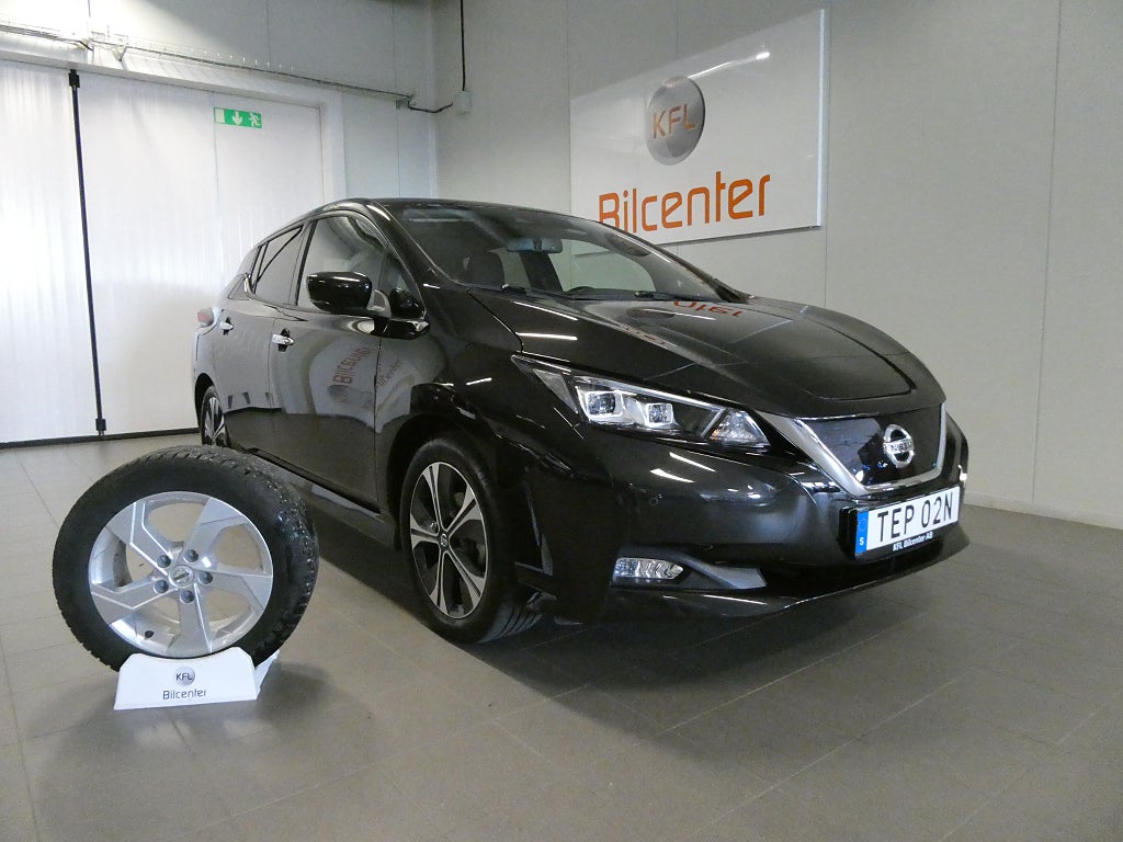 Nissan Leaf 40kWh Kamera-Värmare-Navigation-BLIS-SoV