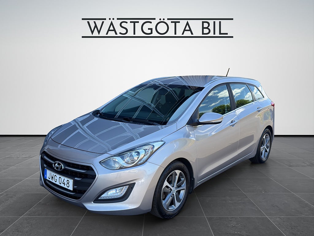 Hyundai i30 Kombi 1.6 GDI Comfort Euro 3 | Välservad