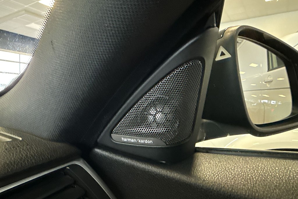 BMW 420D 2018 - miniatyr 10