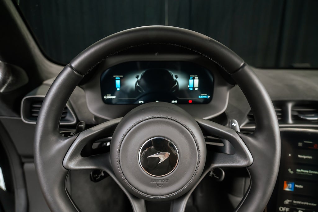 Gallery image 11 of 13