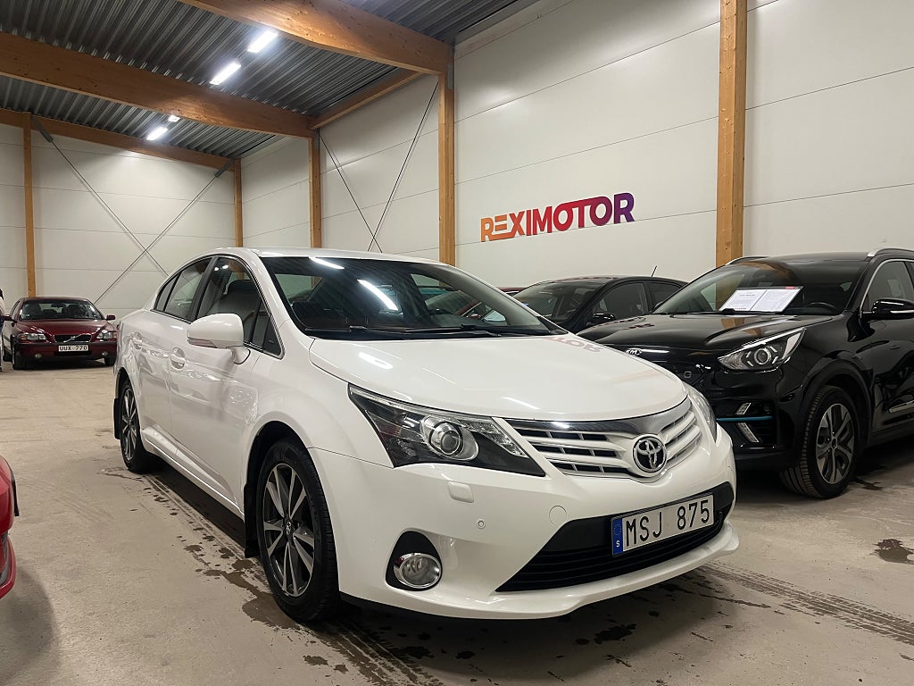 Toyota Avensis Sedan 2.0 D-4D Business  Ny Besiktad 