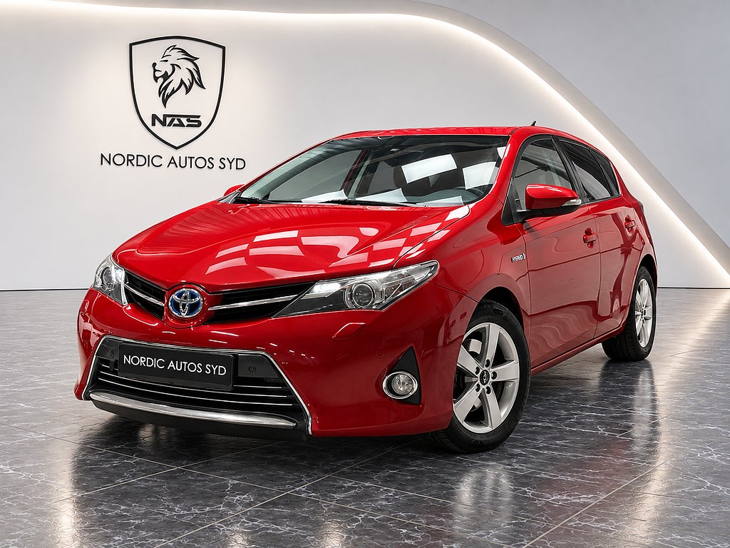 Toyota Auris Hybrid / e-CVT / Executive 