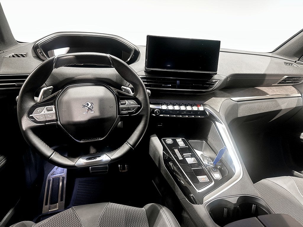 Bild på Peugeot 3008 GT 1.2 PT 130hk Aut - B-KAMERA,NAVI,CARPLAY